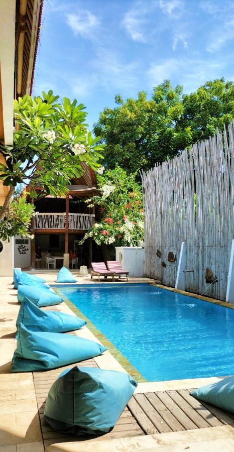 The 5 Brothers Hotel Gili Trawangan Exterior photo